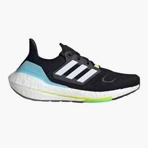 ADIDAS ULTRA-BOOST 22 SNEAKERS SIZE 8 🔥